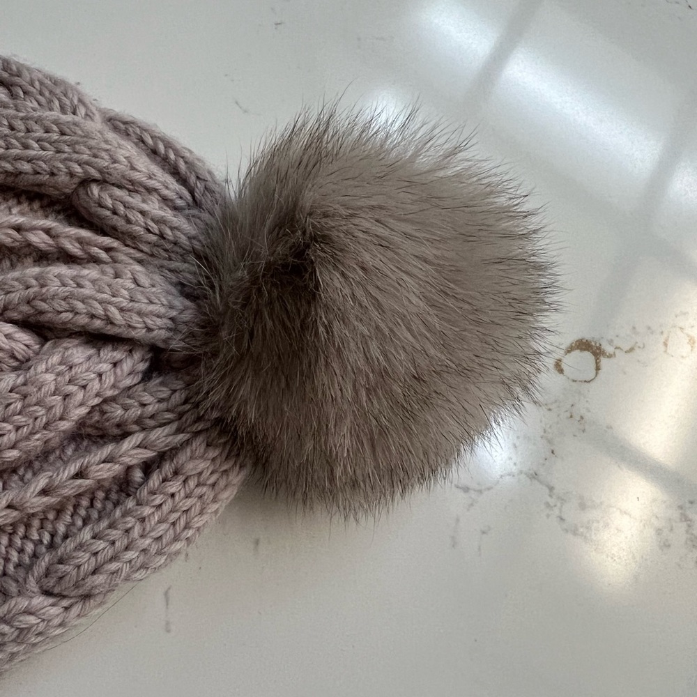 Hat - Picture 3 of 4